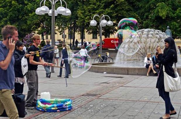 为什么印度明明很穷,在国际上却看起来十分有钱的样子