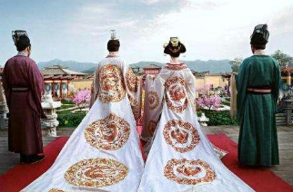 武则天为什么能把李世民捏的死死的