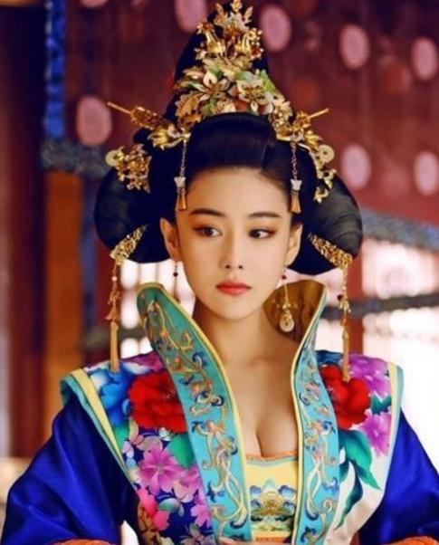 武则天宠幸过那么多男人, 为什么从来没有怀孕?