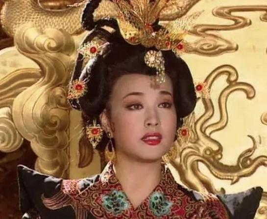 一代"巾帼宰相"上官婉儿,为什么会遭受“墨刑”