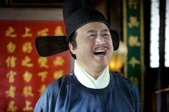 县令身为官员,为什么不敢轻易得罪举人呢?