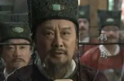韩琦是北宋的宰相，为什么他非常敬重夏竦呢