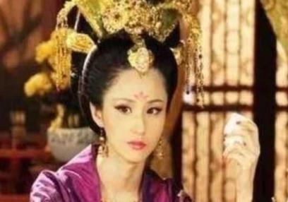 皇帝的生理启蒙老师在教完皇帝后下场如何 她会怎么样