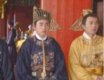 侍卫们尽力救起落水的朱标，为什么朱元璋还下令杀了一些侍卫