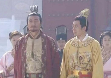 侍卫们尽力救起落水的朱标，为什么朱元璋还下令杀了一些侍卫