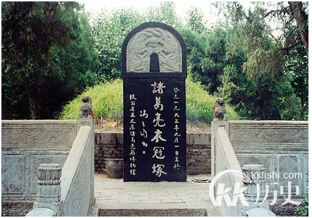 诸葛亮墓地之谜：历史上的诸葛亮墓到底在哪里？