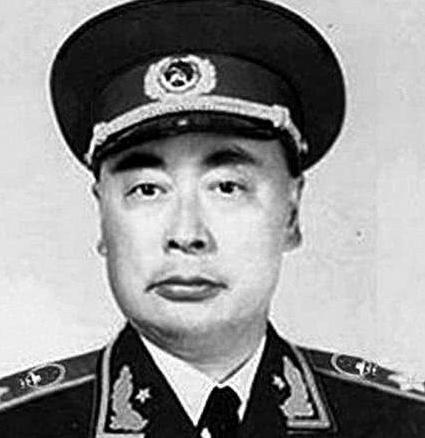 陈毅去当一部长,实习三年才正式上岗,为什么最后被成为大虎