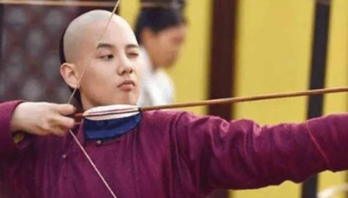 乾隆将两儿子过继大臣,他是怎么想的