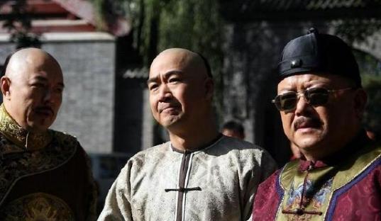 纪晓岚为什么能一直做官到死