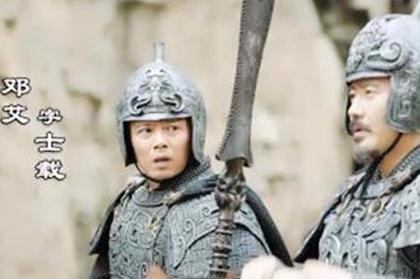 姜维带兵打仗不比诸葛亮差 为什么遇到邓艾总是打不赢