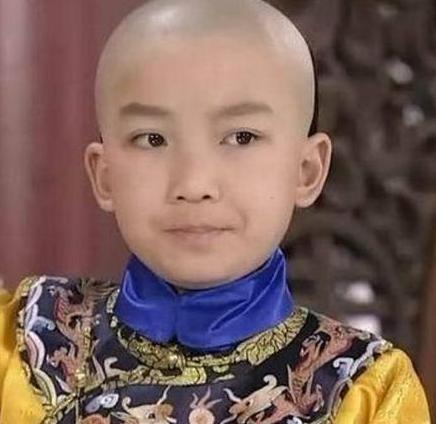 自古威凌皇权的权臣下场有很惨 多尔衮死后为什么会被顺治拉出来鞭尸