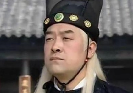 古代宣读圣旨的人是谁 太监不识字是怎么宣读圣旨的