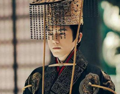 嬴政当初没有下令杀吕不韦 吕不韦为什么还会想不开自杀