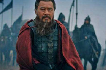 袁绍为什么会斗不过曹操