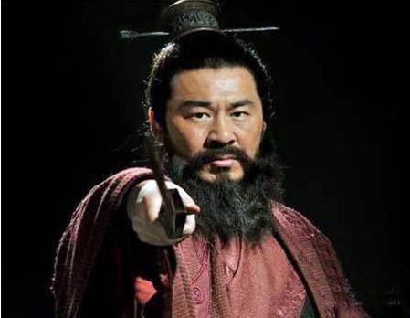 曹操为什么会变成奸雄