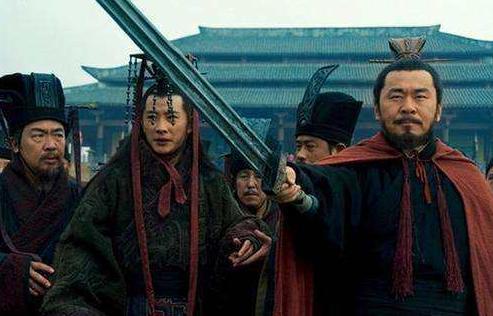 曹操为什么会变成奸雄