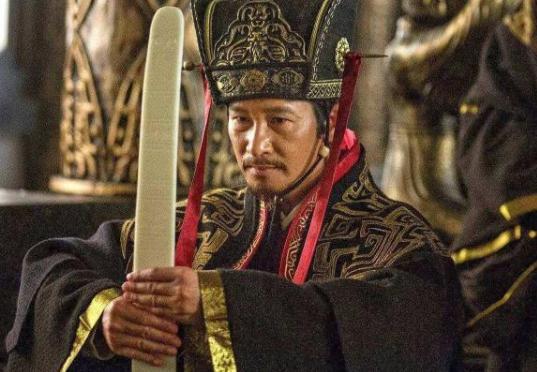 曹操求贤若渴，为什么没有人给他推荐过诸葛亮