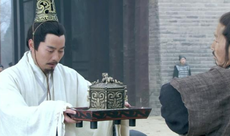 樊哙为什么不让刘邦霸占秦三世的后宫妃嫔