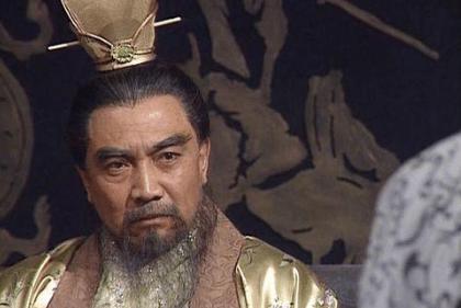 周瑜到底有没有打黄盖 历史上又是怎么记载的