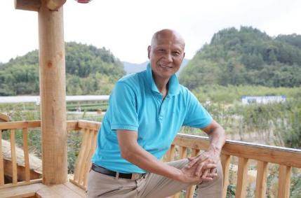 计春华老师为什么57岁就早逝 他到底得了什么病