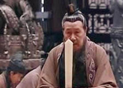 作死狱卒田甲是怎么作死的 官员被抓百般嘲讽,官复原职时当场吓尿