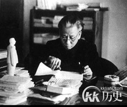 刘少奇怎么死的？刘少奇死时为何没有一条完整的血管