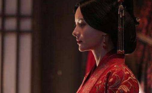 曹操为什么特别不情愿曹丕接皇位