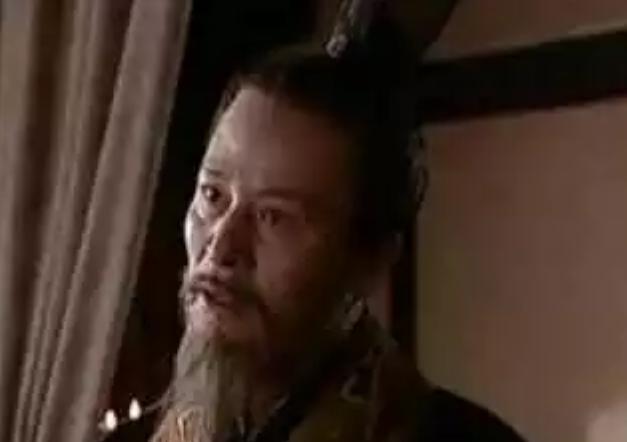 为什么说汉朝的灭亡她是源头