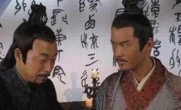 为什么说汉朝的灭亡她是源头