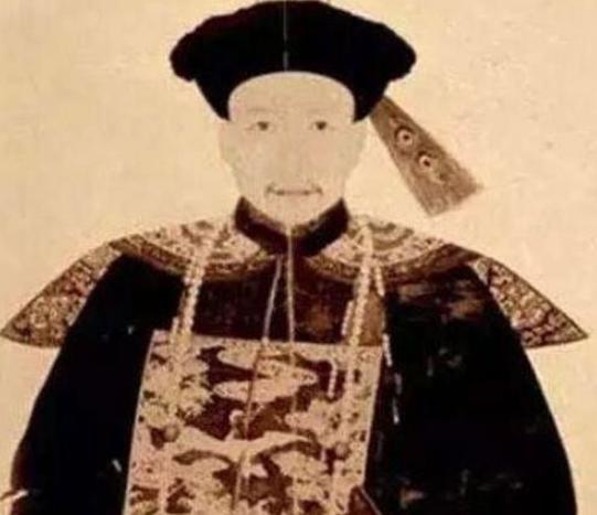 和珅被抄家之后,儿子丰绅殷德为什么没受到牵连