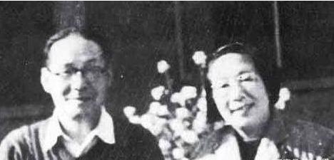 潘汉年的私生活如何