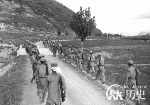 好了伤疤忘了疼 菲当年是如何被打的
