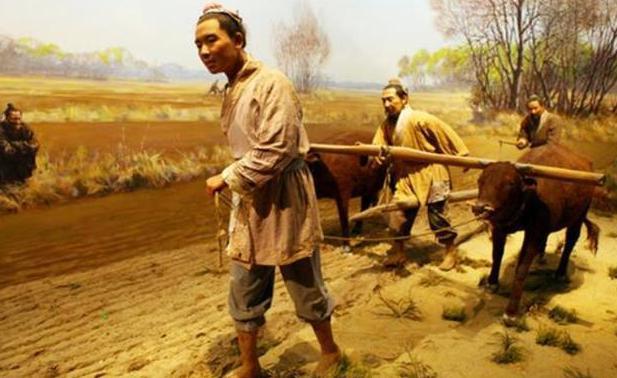 从秦朝到宣统帝退位,两千多年中中国为什么没有什么进步