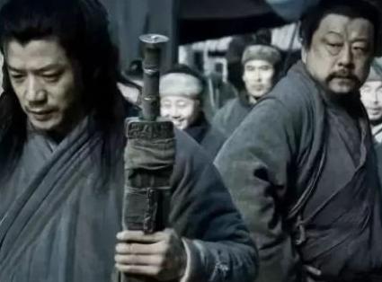 他为汉朝的建立立下了无数的汗马功劳 为什么却不能善终呢