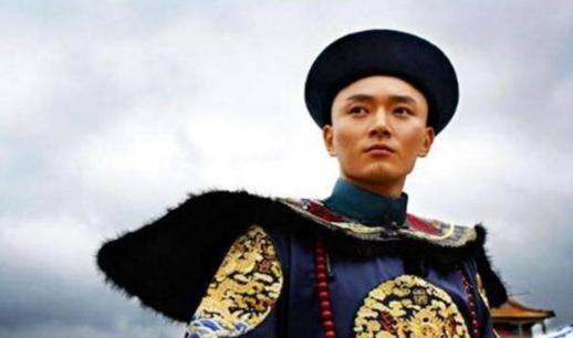 和珅被赐死后，丰绅殷德是怎么报复嘉庆的
