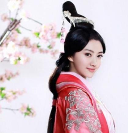 班超是一个什么样的人 为什么说没有他中国领土会少很多呢