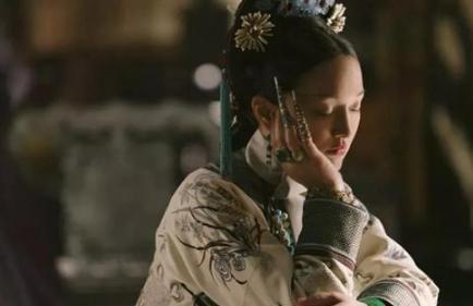 清朝嫔妃为什么流行戴甲套