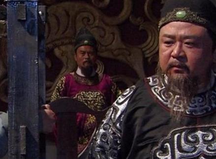《神探狄仁杰》：为什么曾泰没有存在感