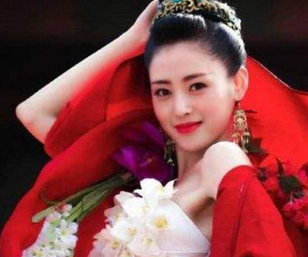 王莽为什么会被称为穿越者 看看王莽妻子的穿着就知道了