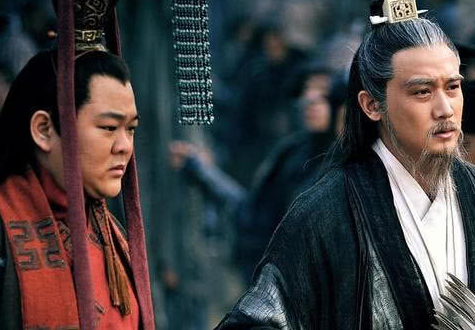 诸葛亮死后,刘禅如何对待他的后人的呢