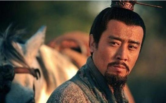 张飞多次挑衅吕布,为什么都相安无事