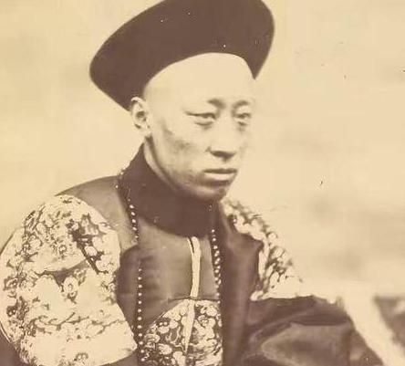 咸丰继位当上皇帝之后 他的兄弟的结局如何