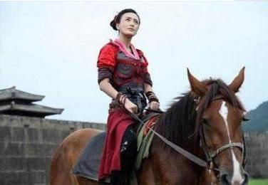 周秀英为什么会被剥光凌迟