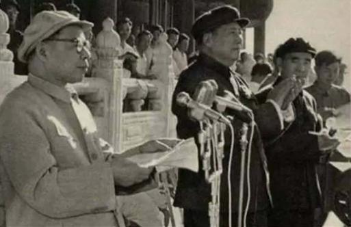 1970年陈伯达鼓吹天才论，陈毅为什么会上当