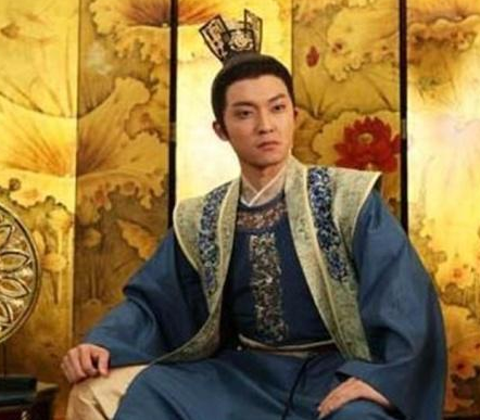 武则天晚年为什么会还政给李家 说到底还是因为两个哥哥