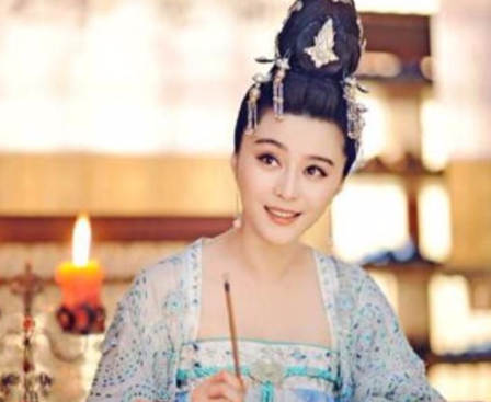 武则天晚年为什么会还政给李家 说到底还是因为两个哥哥