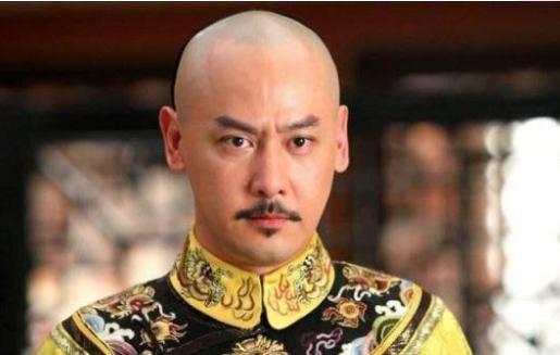 弘昼为什么会喜欢家人给自己哭丧，还大吃死者祭品