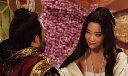 萧皇后已经63岁了 为什么32岁的李世民会纳她为妃子呢