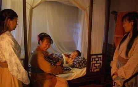 古代皇宫贵族为什么不愿自己抚养孩子 而是请奶娘来照顾孩子呢