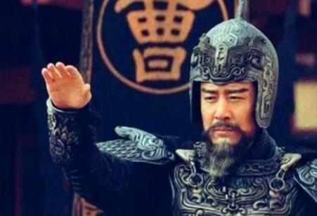 曹操杀了陈宫为什么还要帮他养一家老小 难道不怕陈宫的儿子报仇吗